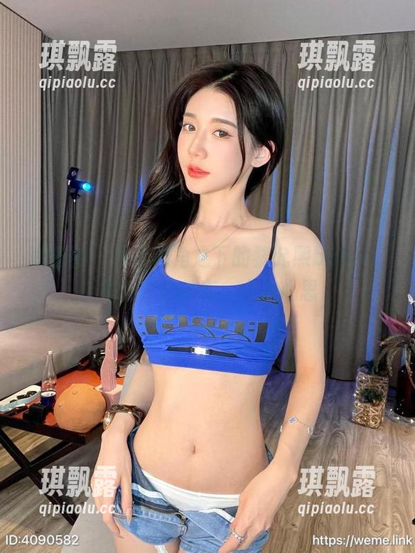 微密圈 - 男友视角之下的黎允熙baby：每张作品都有一点小心思
